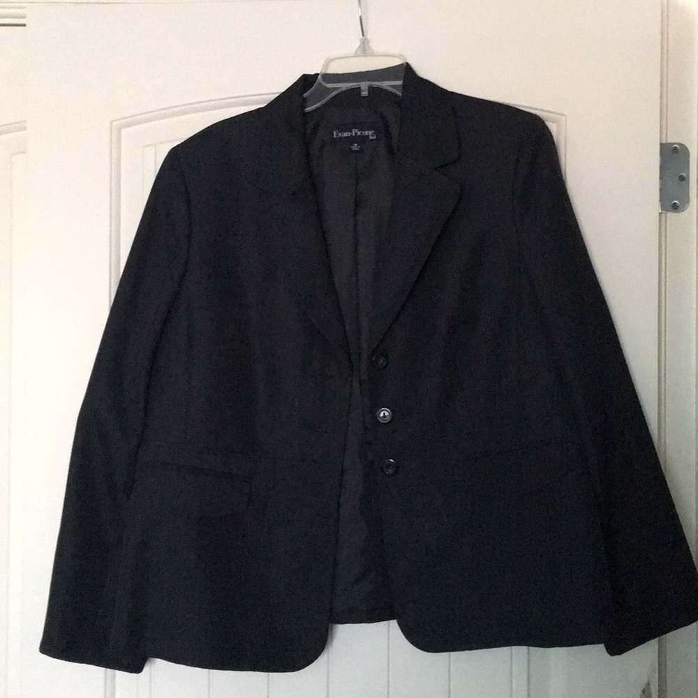 Evan Picone navy pantsuit
